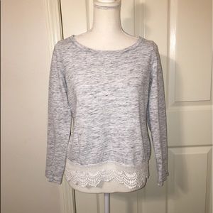 Chip & Pepper Crochet Hem Sweatshirt